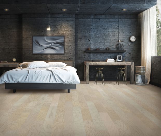 Modern Chic in Miami Oak