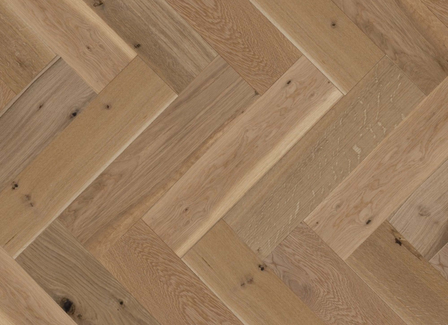 Natural - Duramatt in White Oak - 5" Character Brushed Herringbone