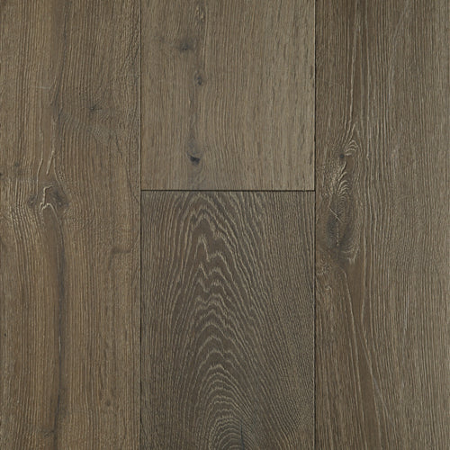 Amara Oak in Compelling