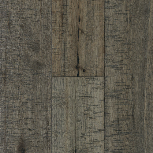 Anton Oak in Ambiance