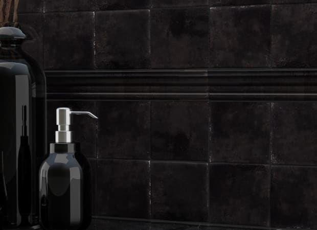 Moroccan Habitat in Blazen Zellige Chair Rail