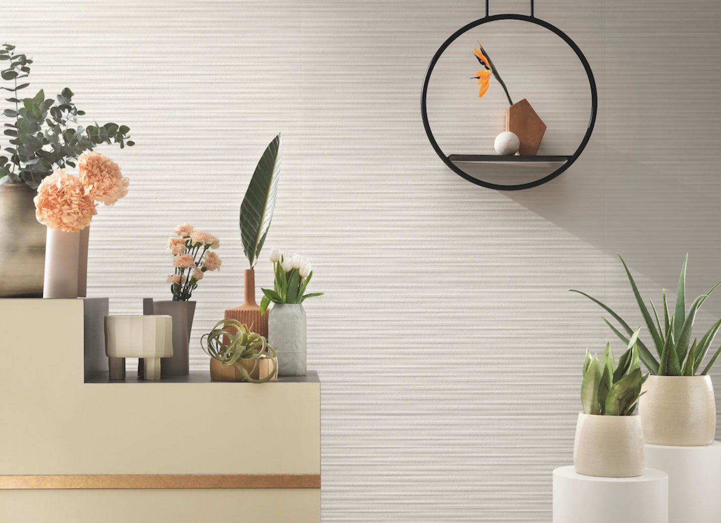 3D Wall Plaster in Combed White