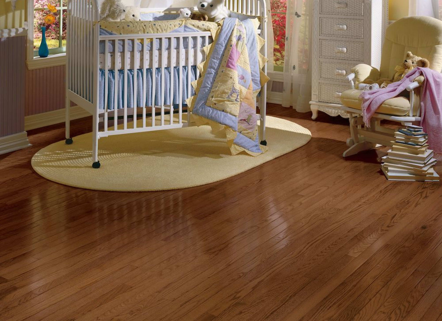 Manchester Red Oak Solid in Saddle 2.25"