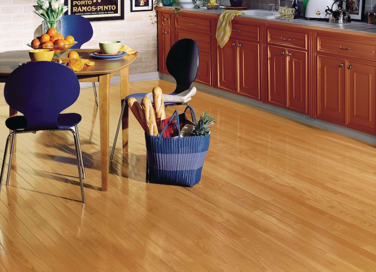 Dundee White Oak Solid in Spice 3-1/4"