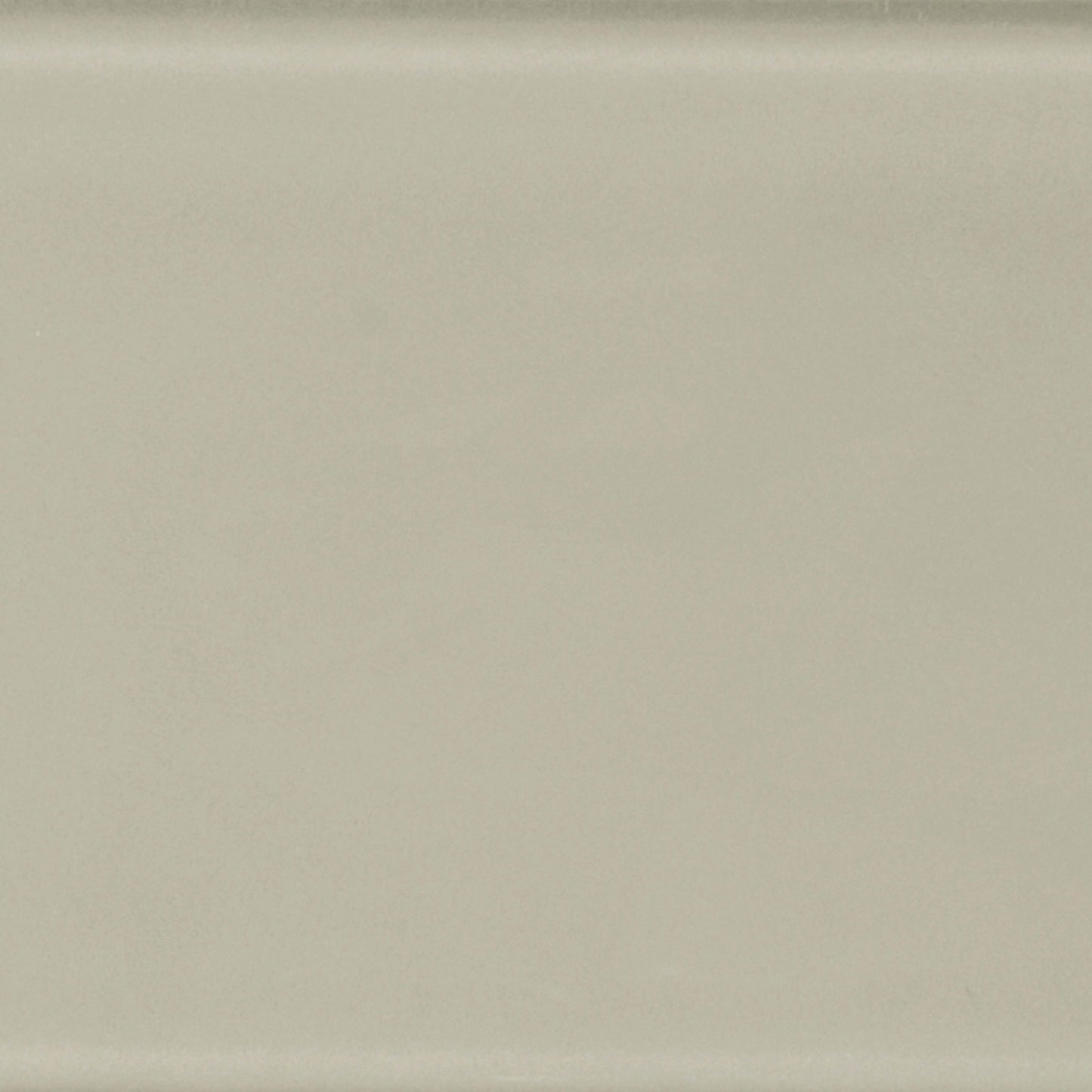 Debut in Foundation Glass Tile