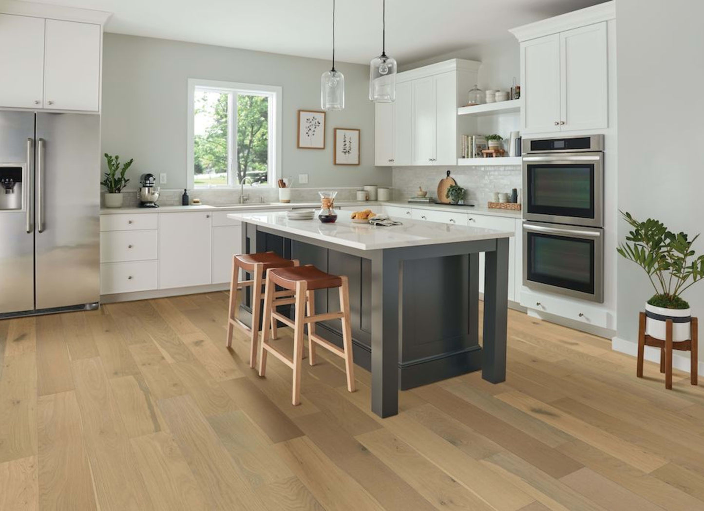Dogwood Pro White Oak Engineered in Warm Coastal 7.5"