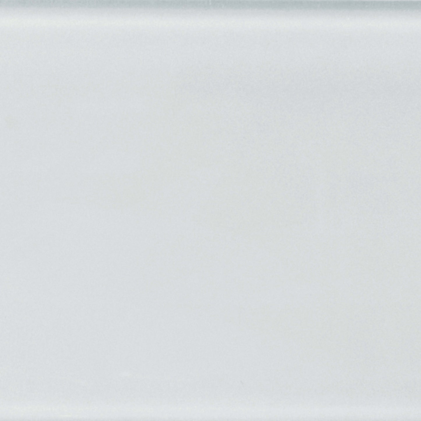 Element in Ice Glossy 3x12 Glass Tile