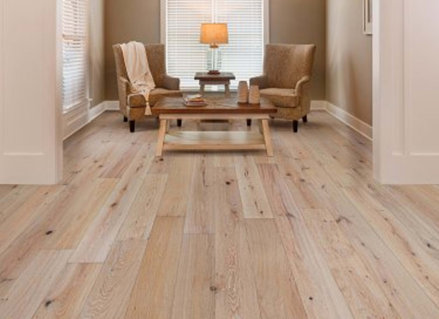 ELEGANCE OAK in Brocade