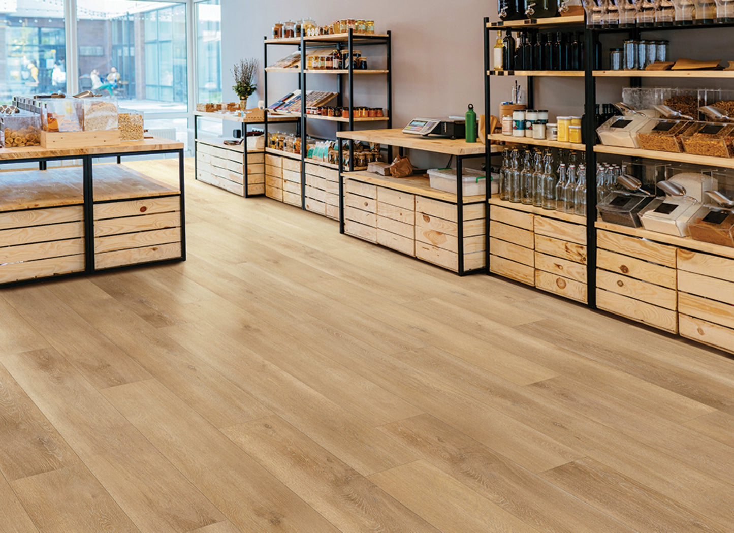Metroflor LVT - Déjà New - San Marcos Oak in Butternut