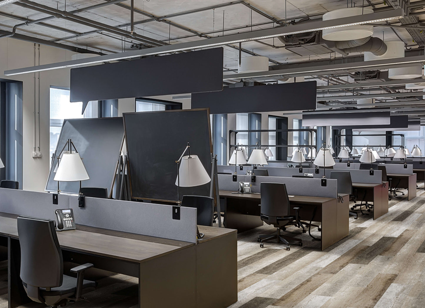 Metroflor LVT - Déjà New - Coastal Oak in Greyed