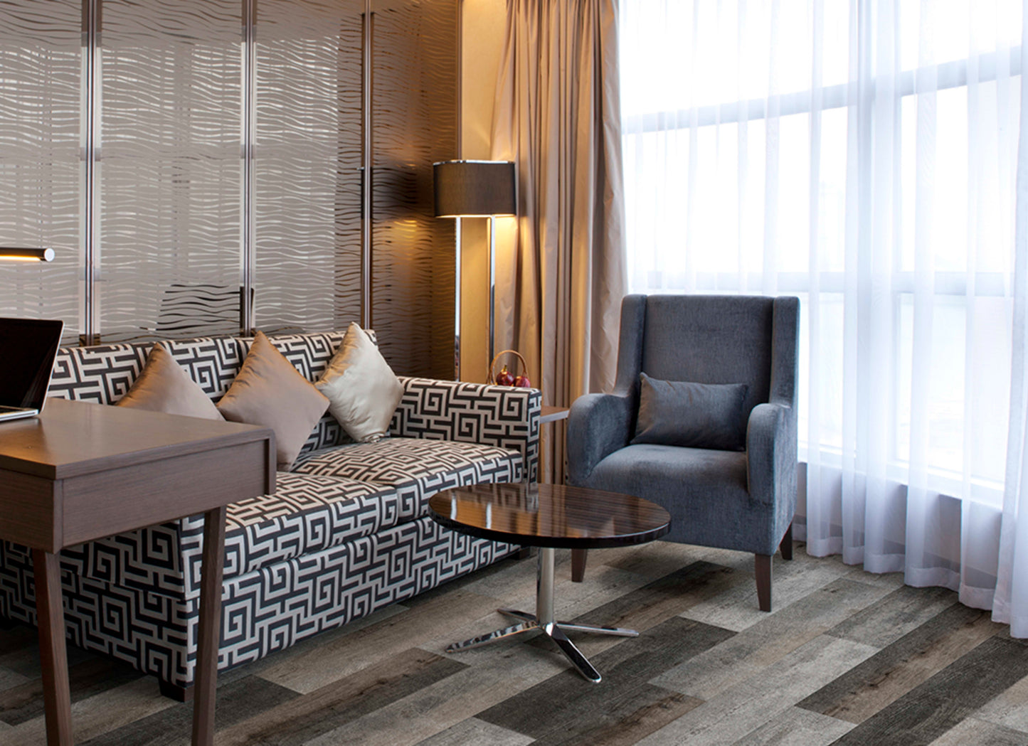 Metroflor LVT - Déjà New - Coastal Oak in Oxidized