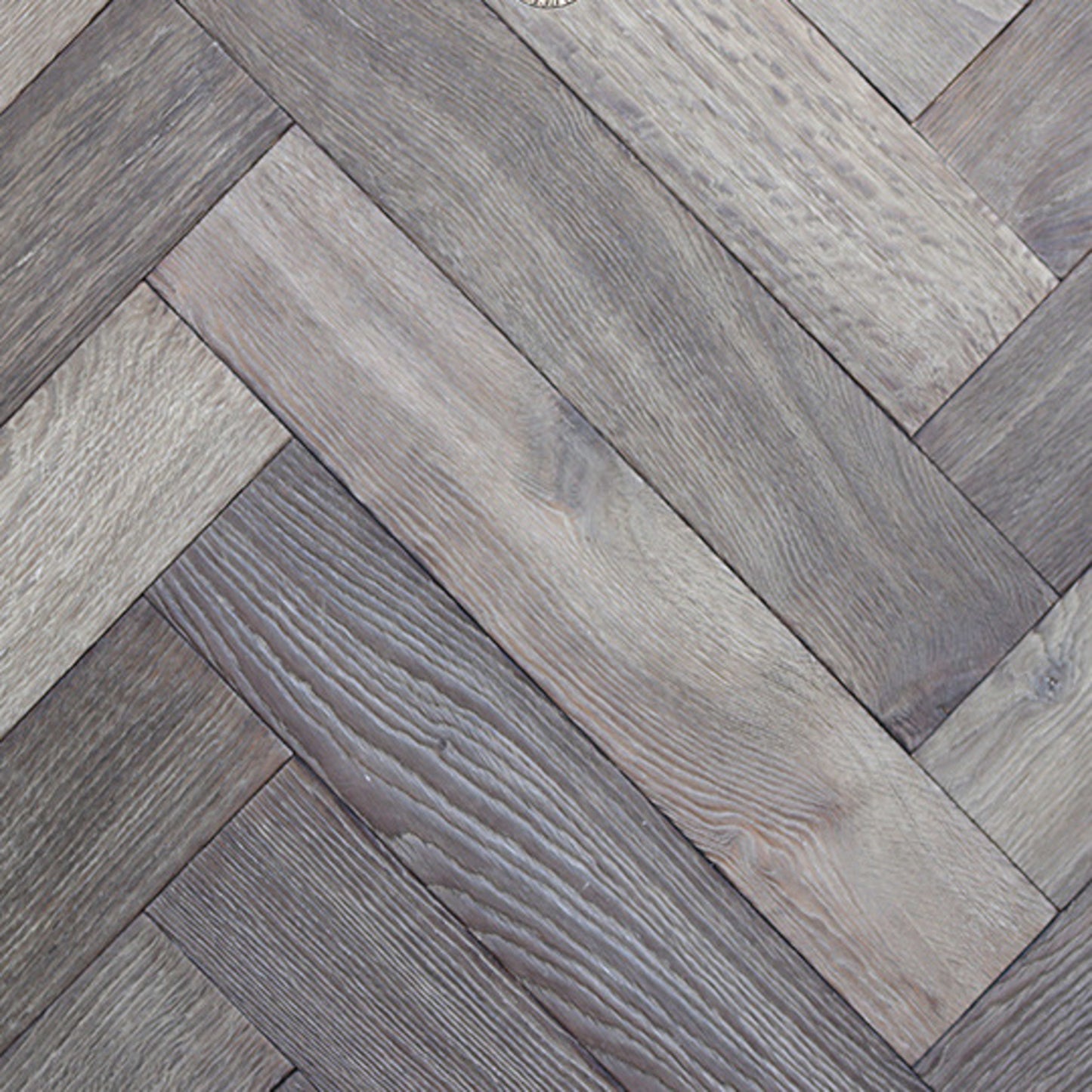 Herringbone Custom in Hr002 Hardwood