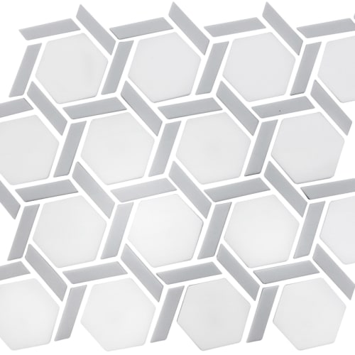 Maja in Wave Hex Wheel