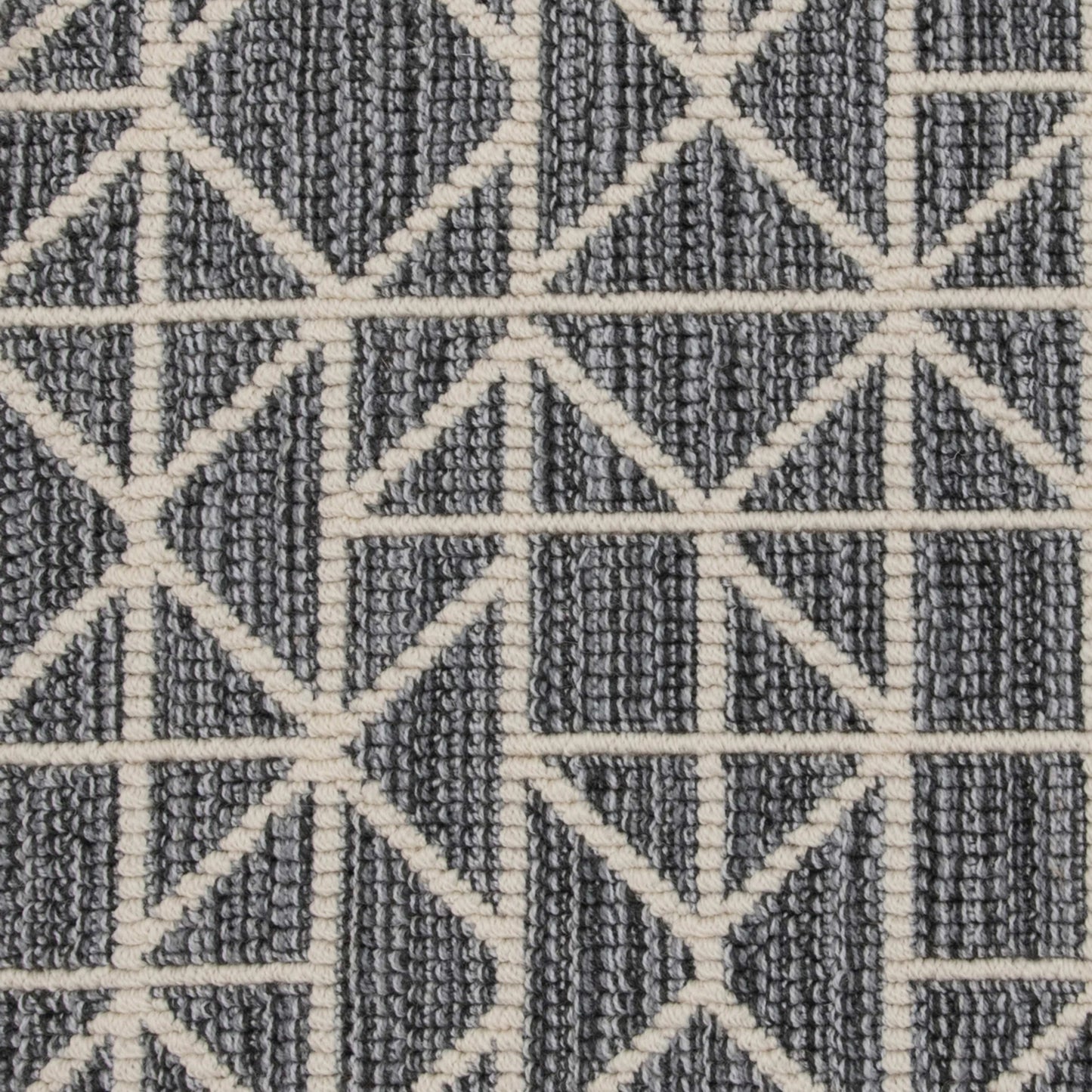 Westhope in Raven Carpet