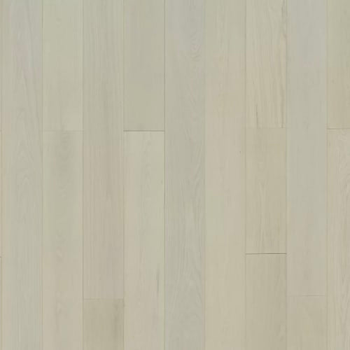 Serenity in Cozy Oak