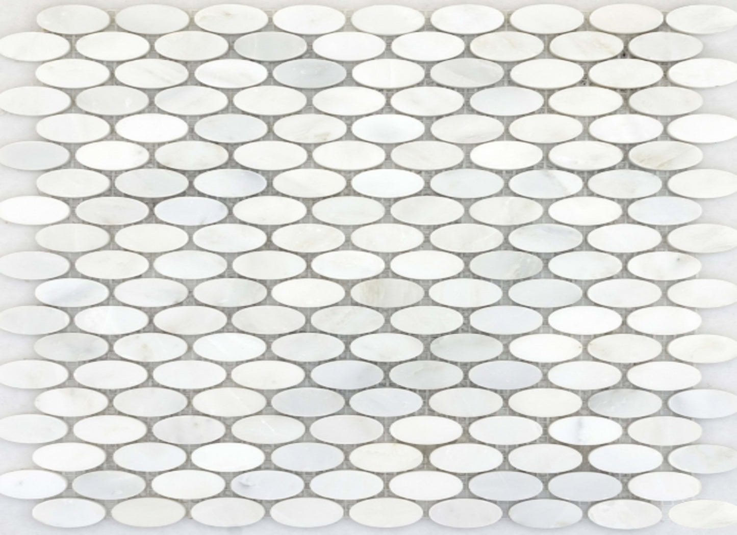 Marble Winter Frost in Winter Frost Oval Mosaic - Mesh Mosaic