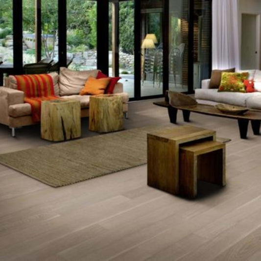 Canvas Collection in Oak Heather Hardwood