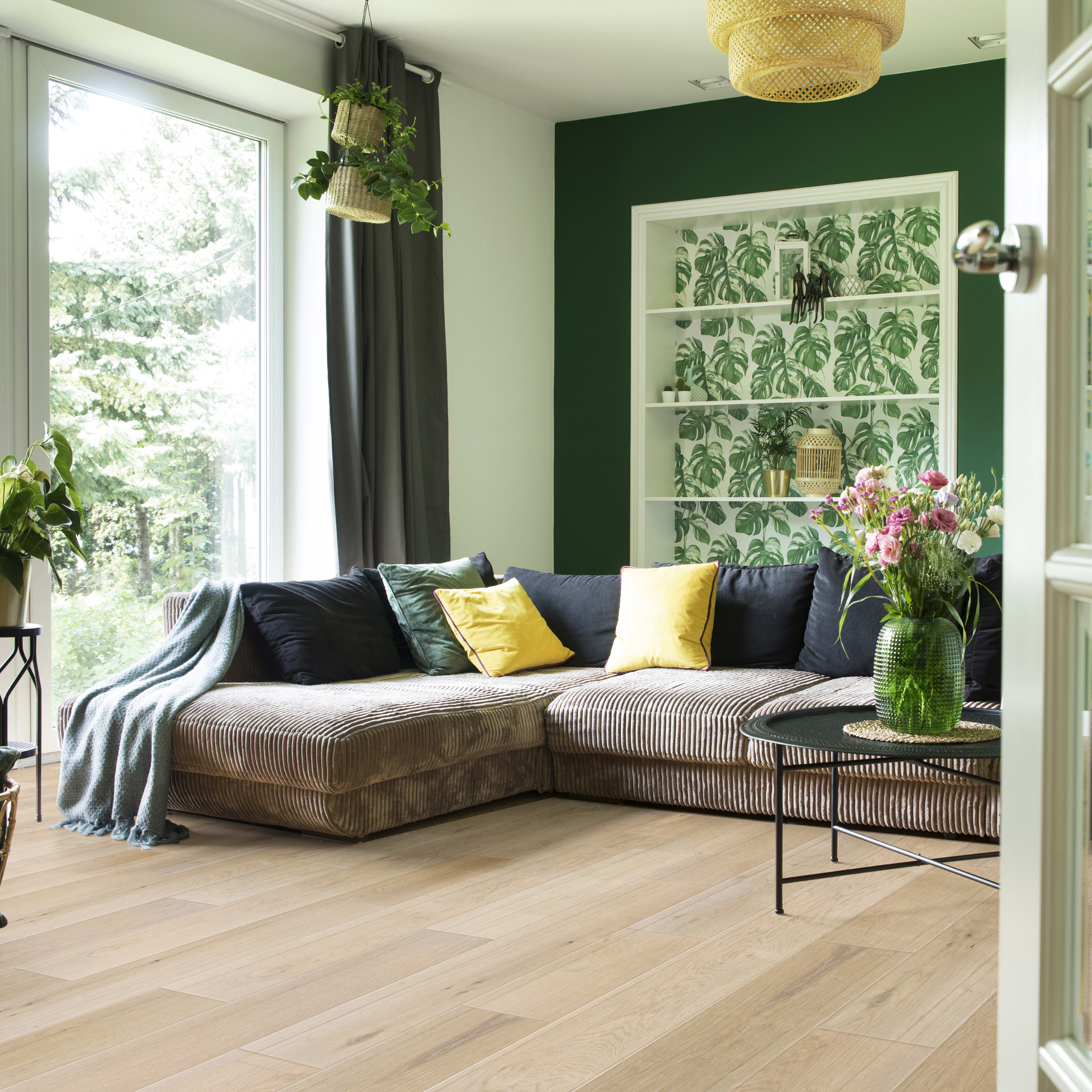 Oak Grove in Laurel Hardwood