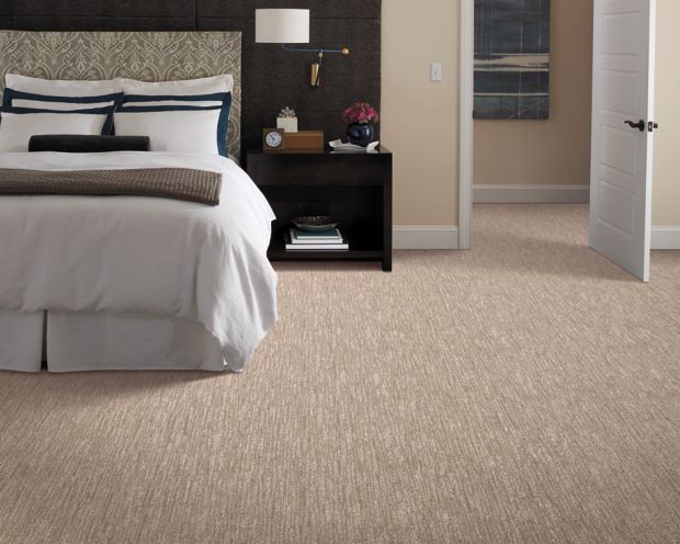 Enchanting Regard in Urban Taupe