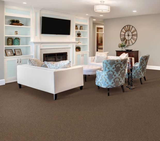 Luxurious Array in Grande Oak
