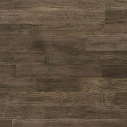 Lantana in Steel Hammer Hardwood