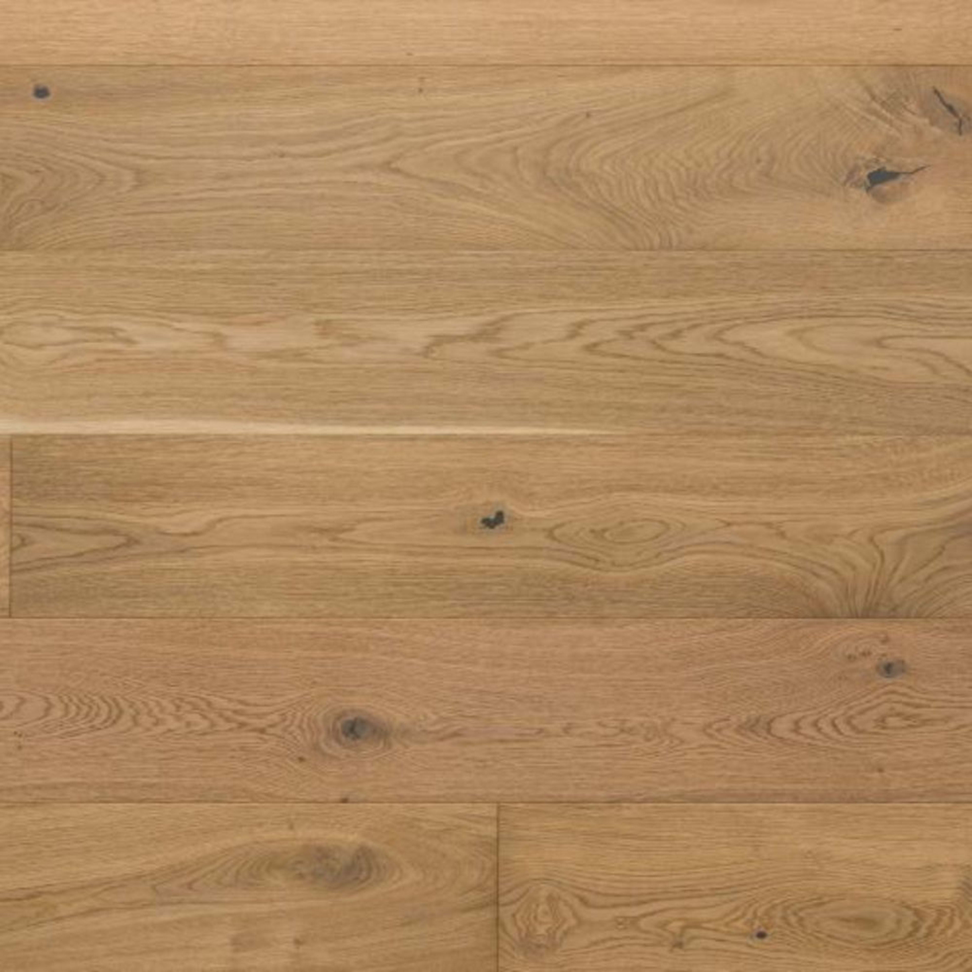 Gulf Collection in Destin Hardwood