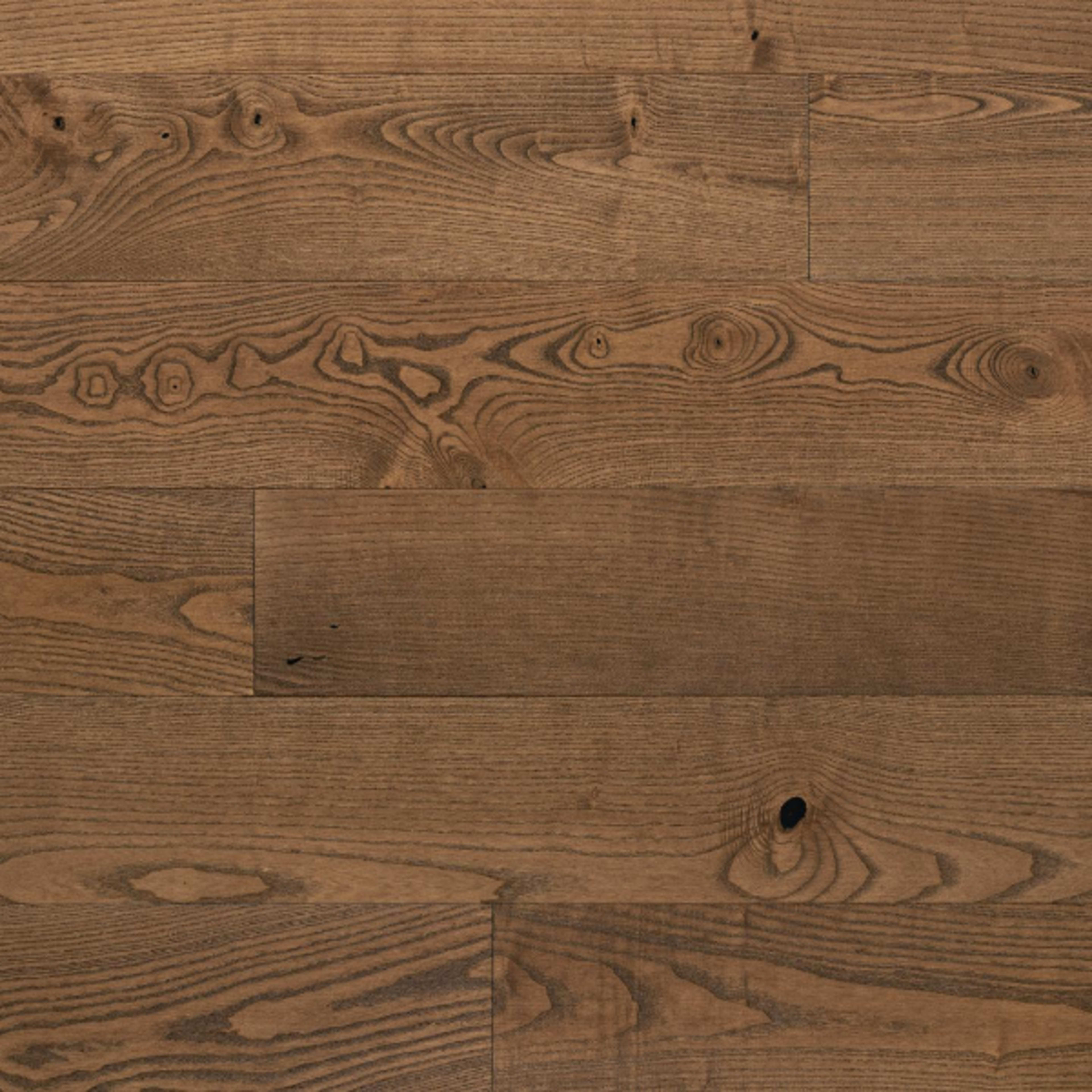 Abode by Kentwood: Serrate in Brushed Ash Fan Rake Hardwood