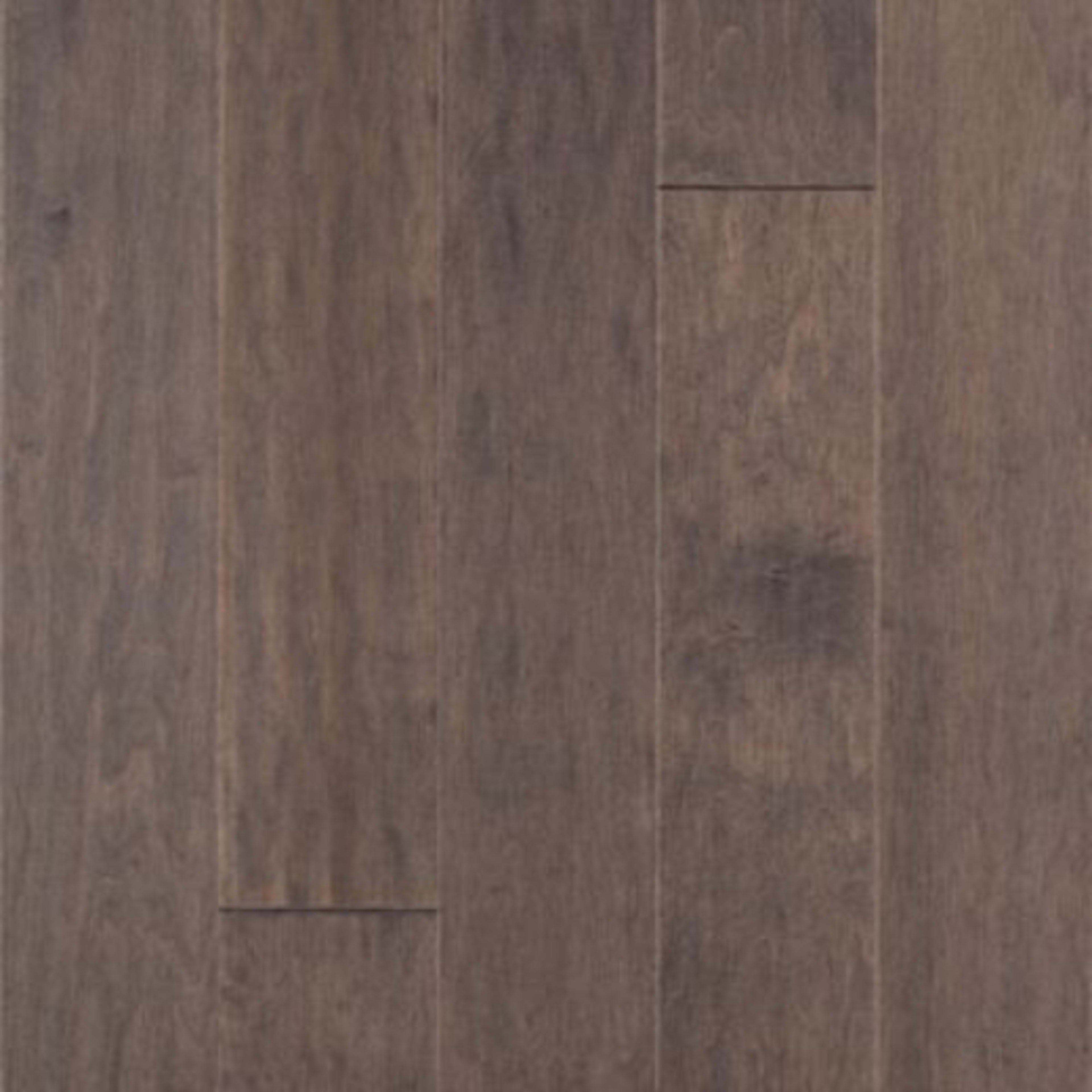 Urban Terrace in Onyx Maple Hardwood