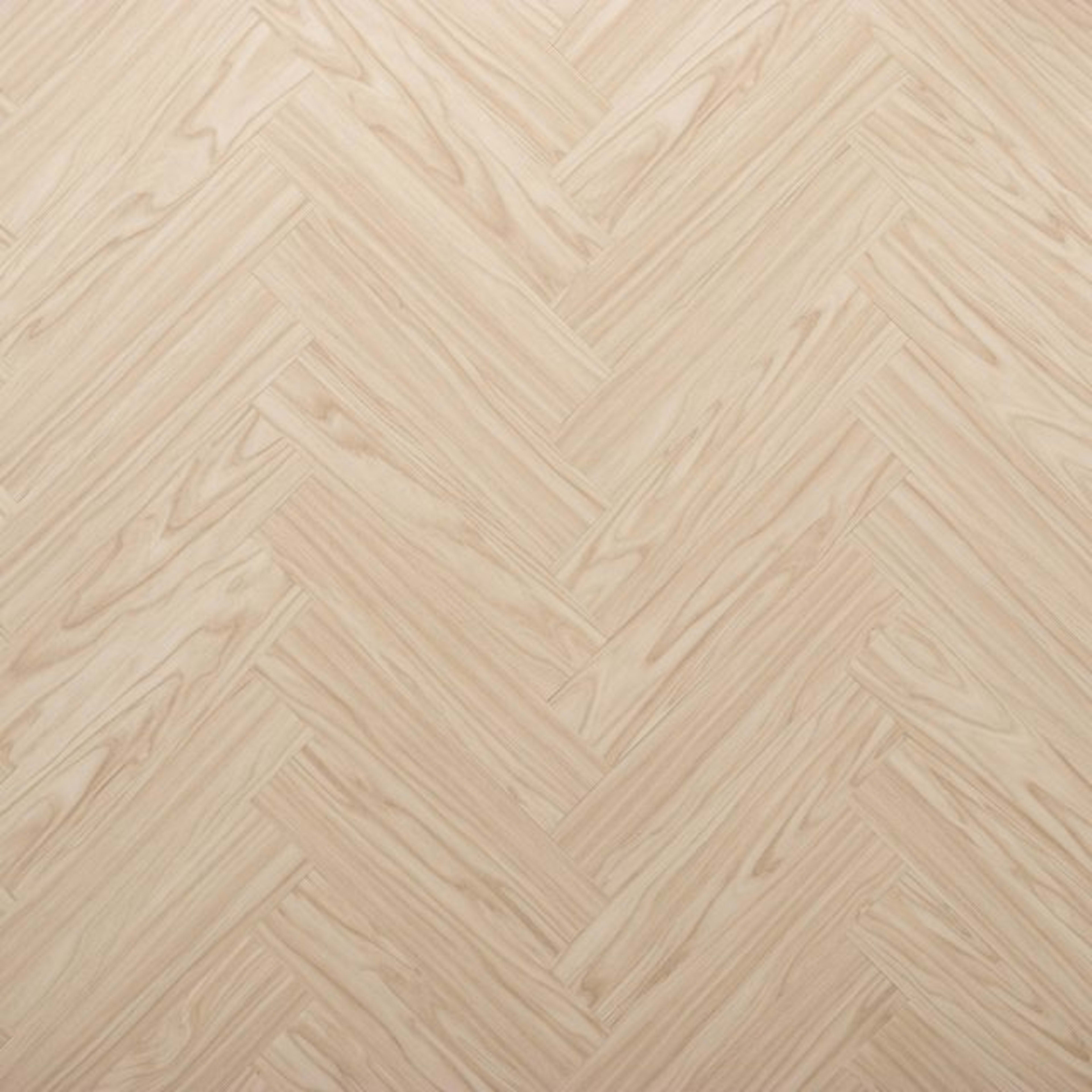 Structure Herringbone in Kalani Luxury Vinyl