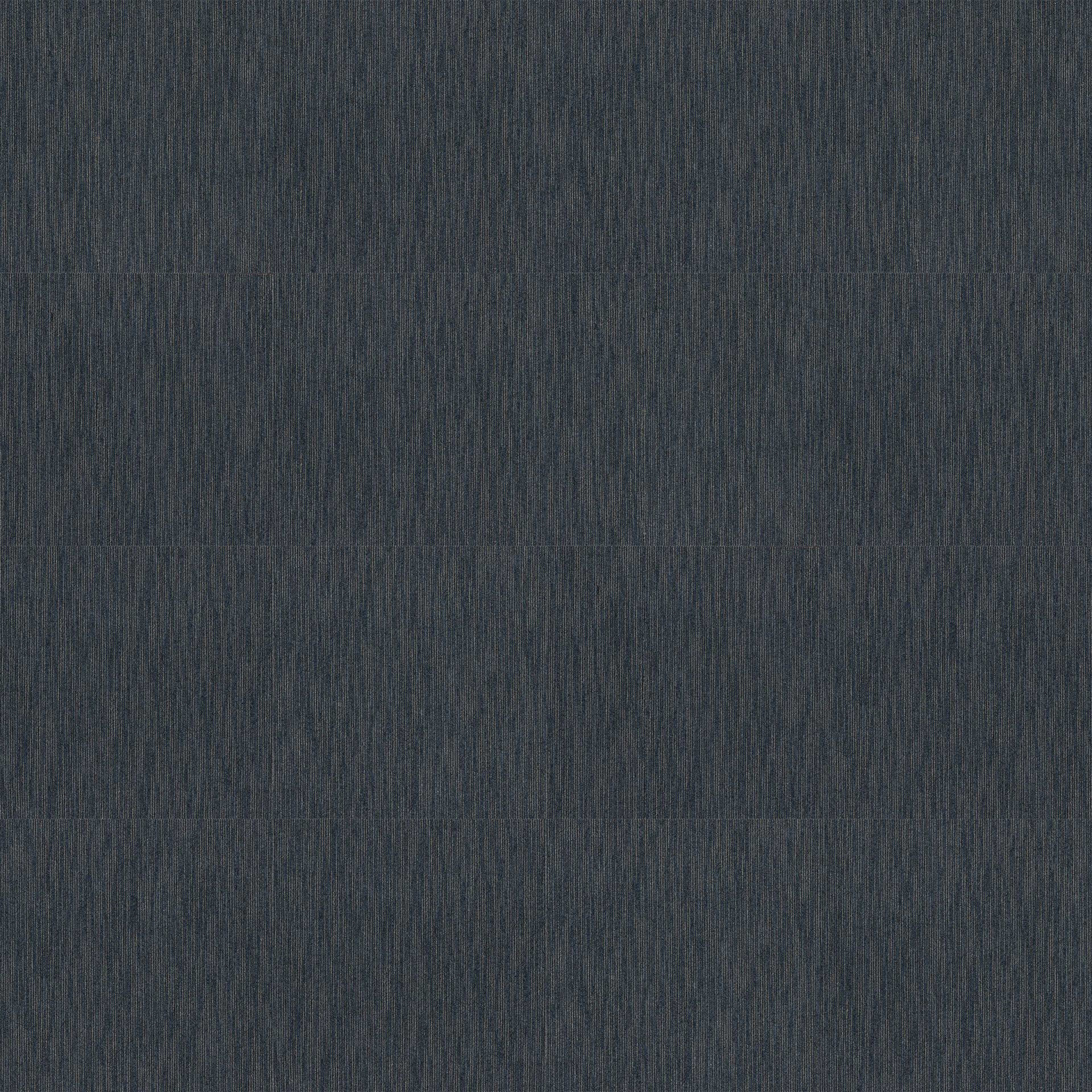DYNAMO in Cleverish Carpet