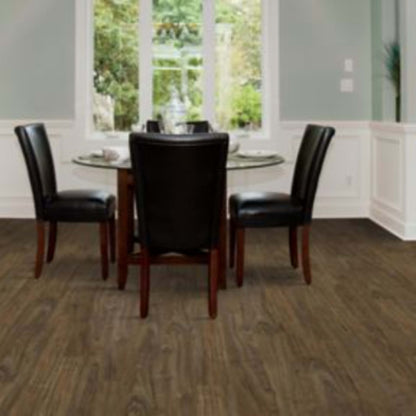 To Tich Street in Bonbon Luxury Vinyl