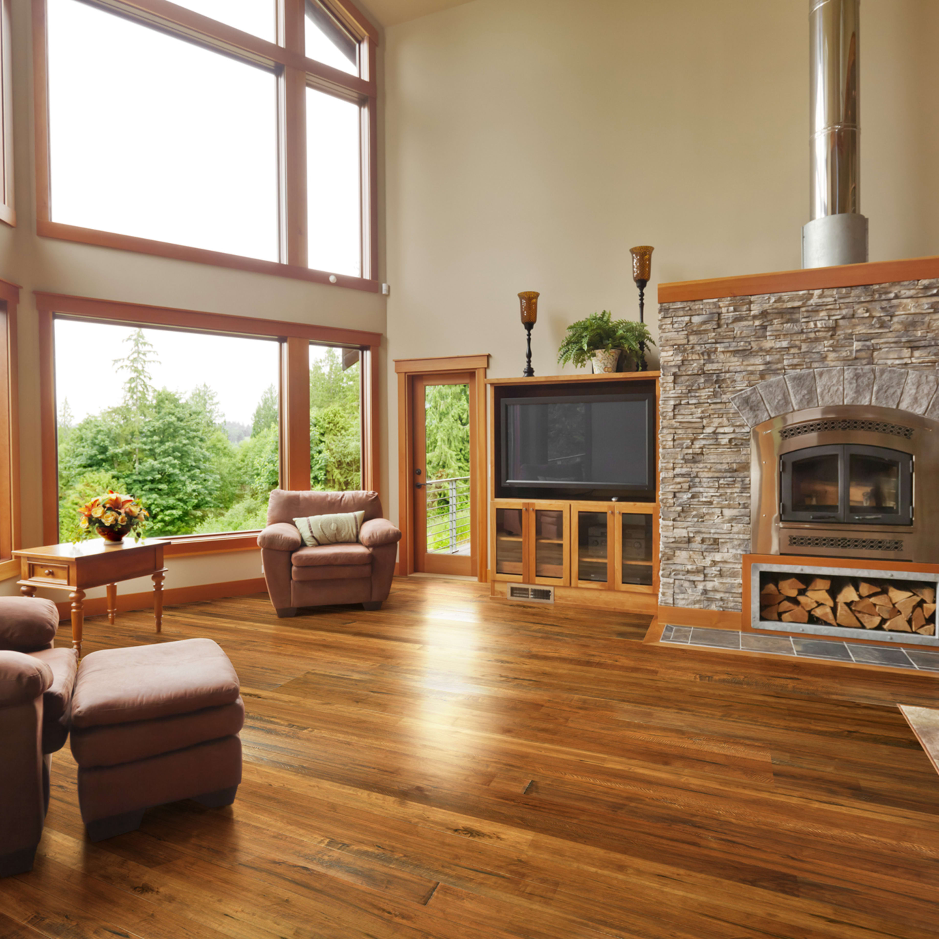 English Pub in Amber Ale Hardwood