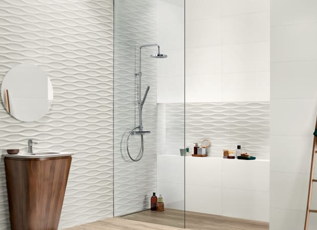 Amplify in Dune White