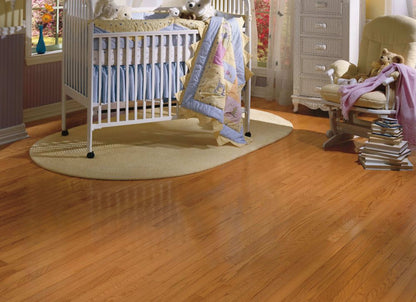 Yorkshire White Oak Solid in Canyon 2.25"