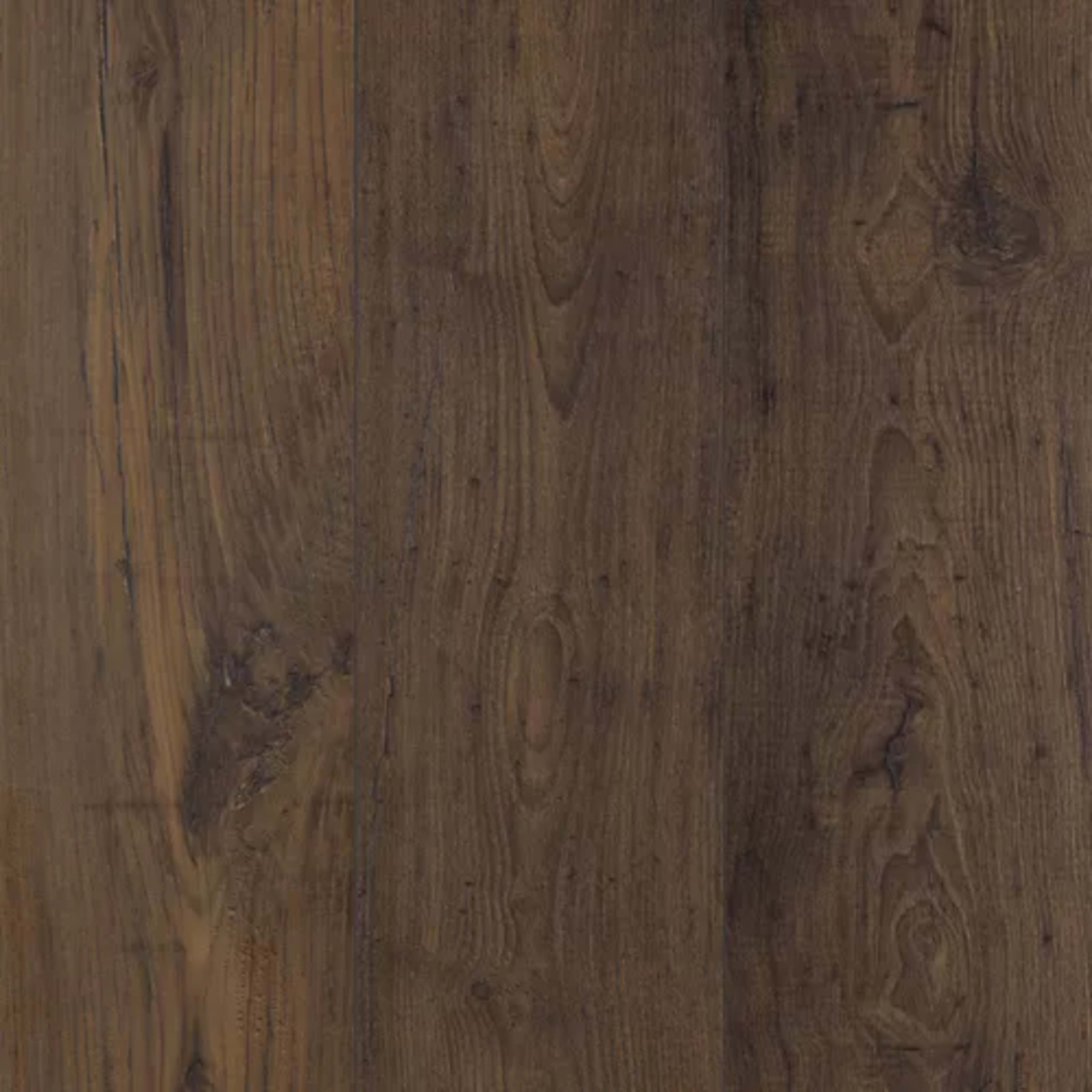 Rustic Legacy in Earthen Chestnut Laminate