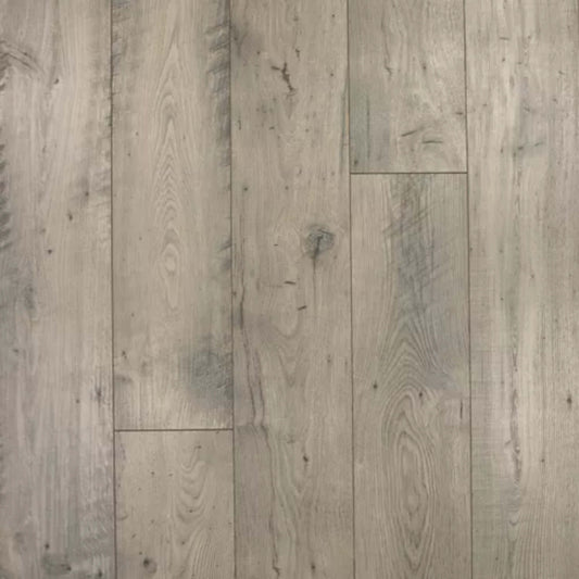 Rustic Legacy in Silverstone Chestnut Laminate