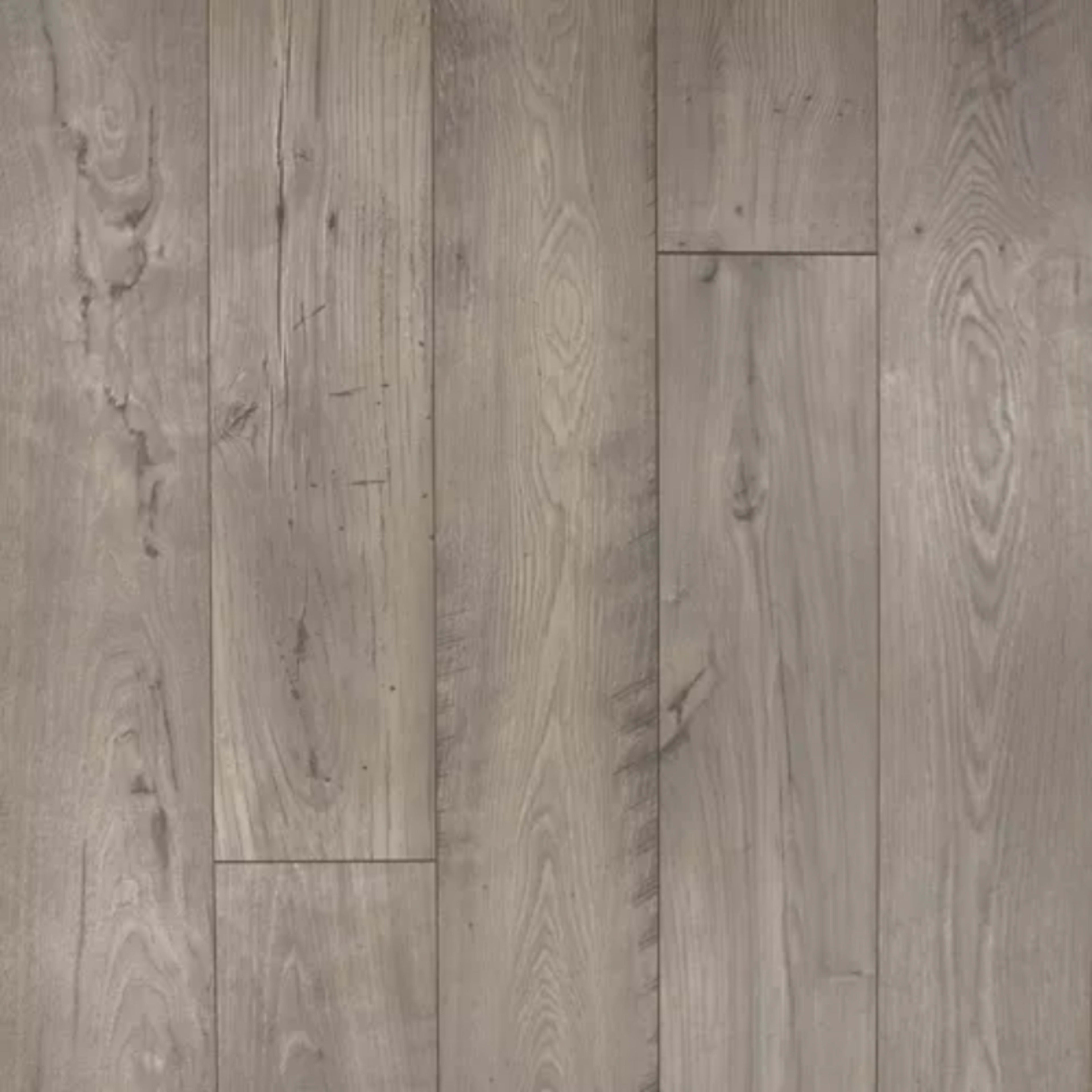 Rustic Legacy in Doeskin Chestnut Laminate