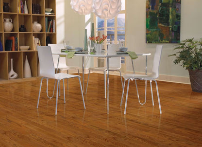 Dundee Red Oak Solid in Gunstock 4"