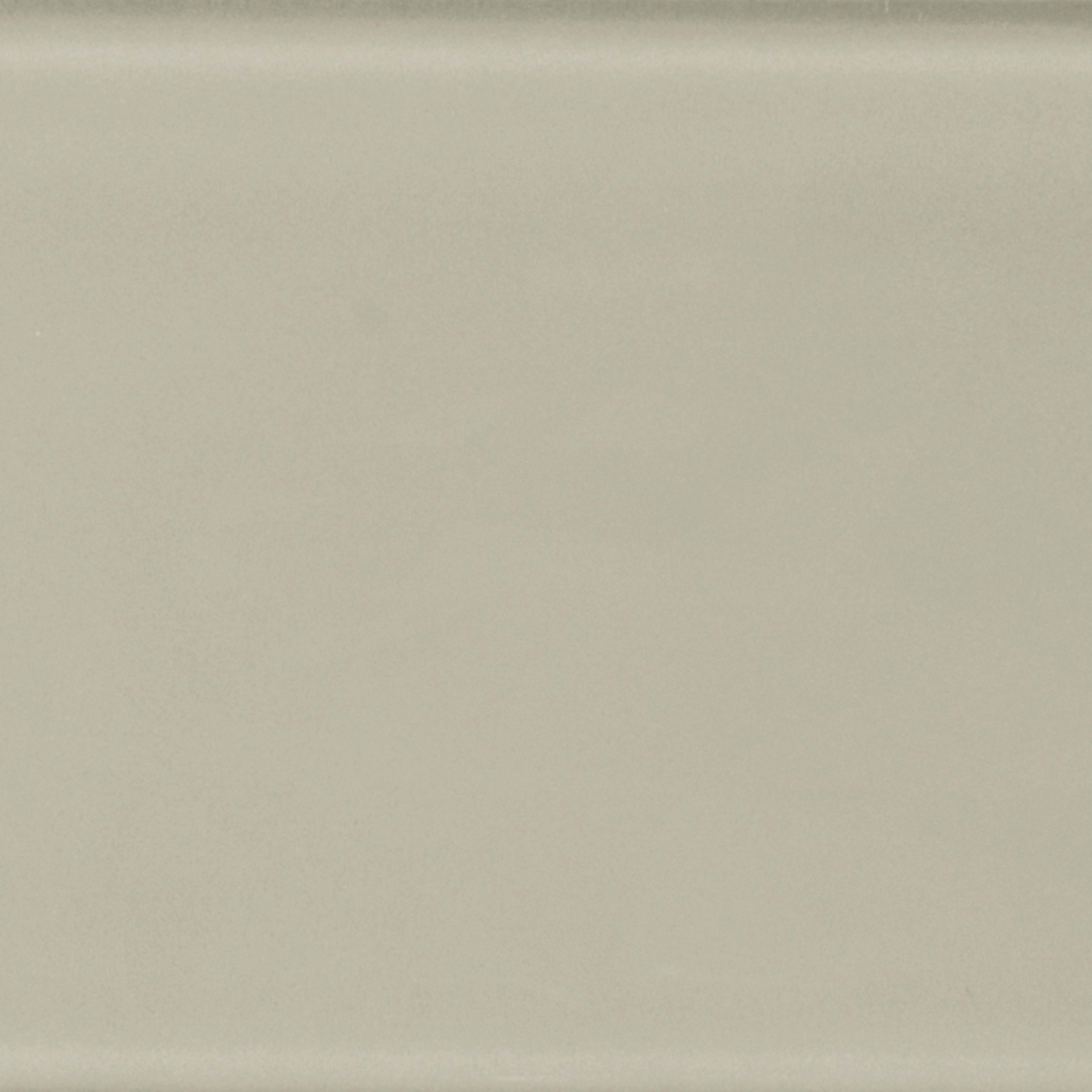 Debut in Foundation Glass Tile