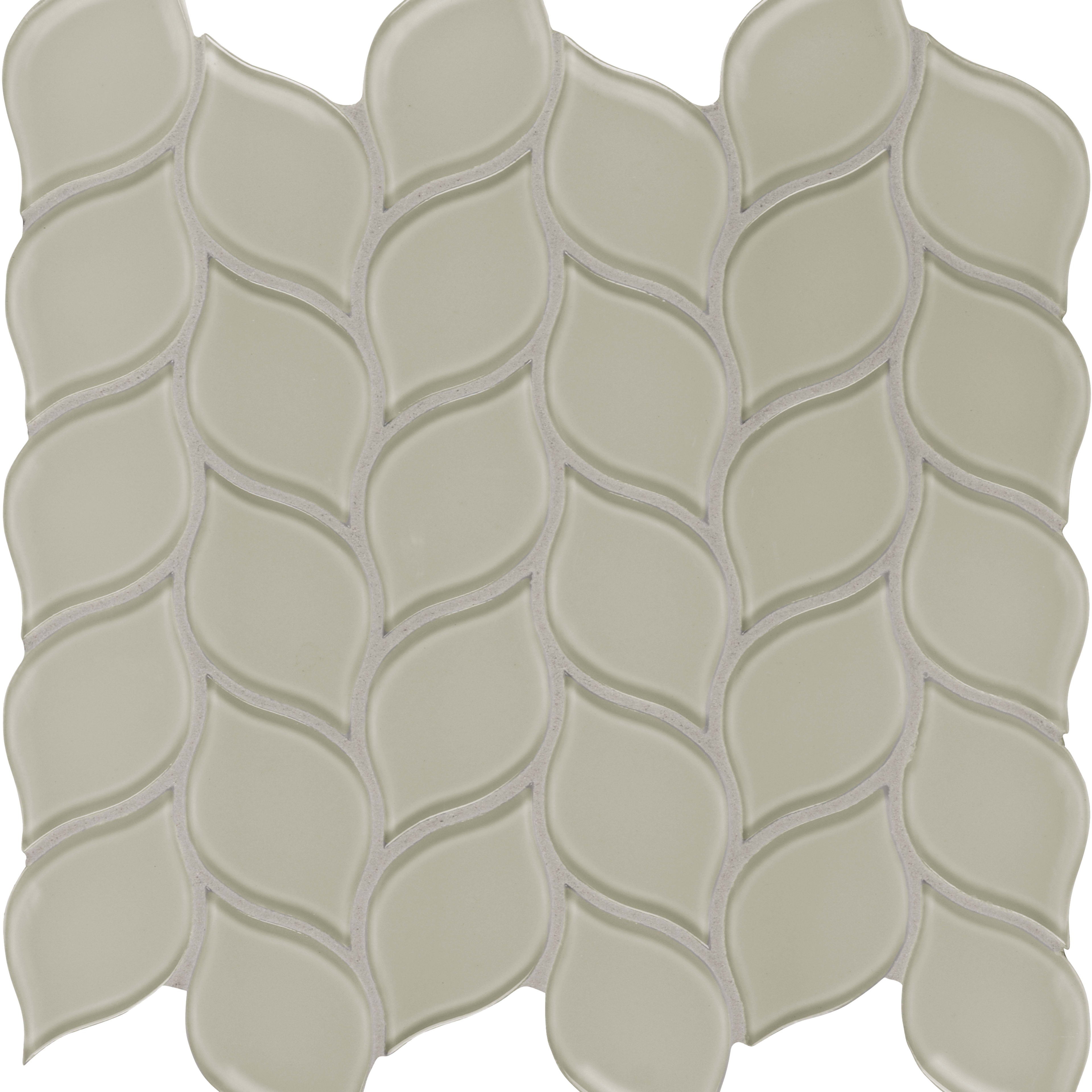 Debut in Foundation Petal Glass Tile
