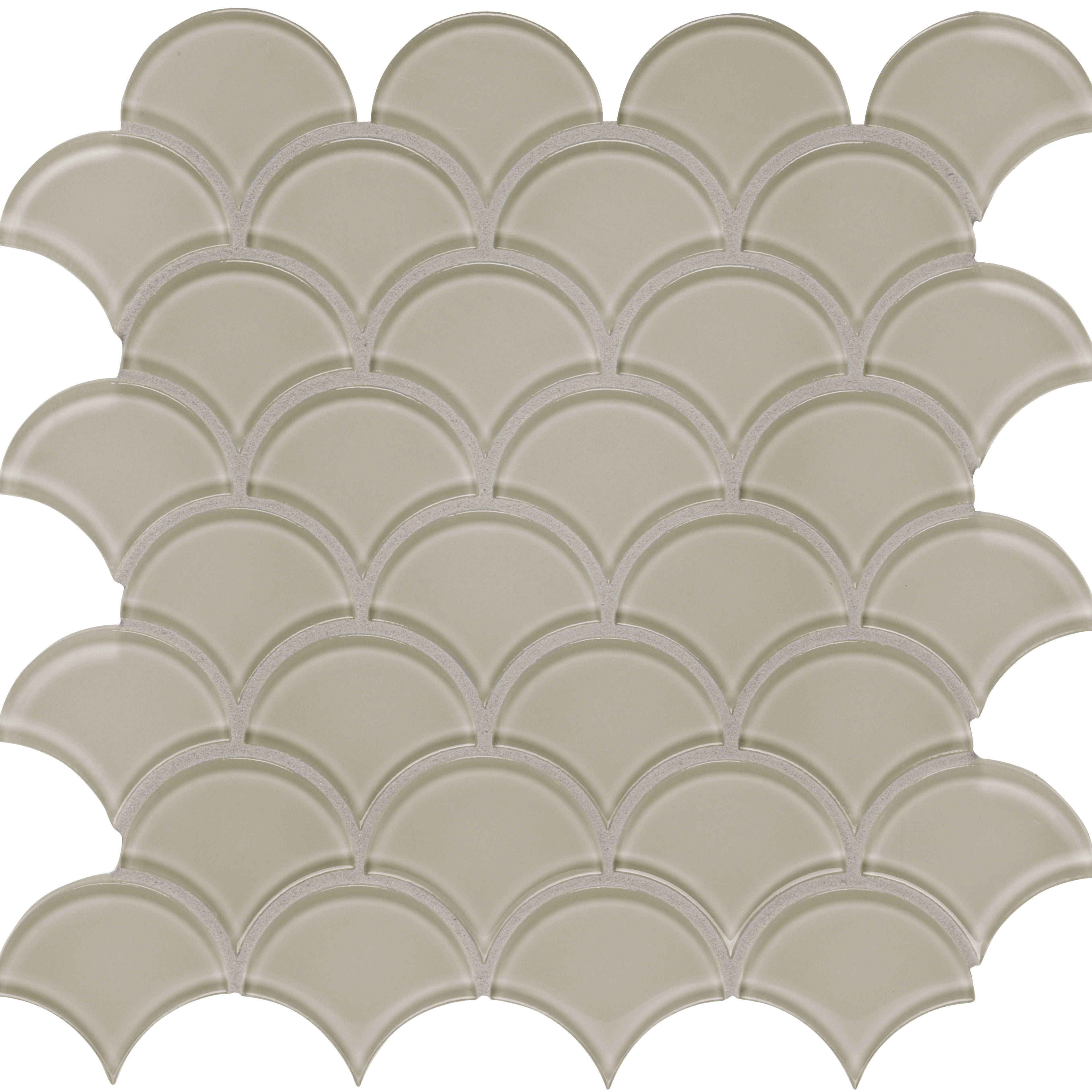 Debut in Foundation Scallop Glass Tile