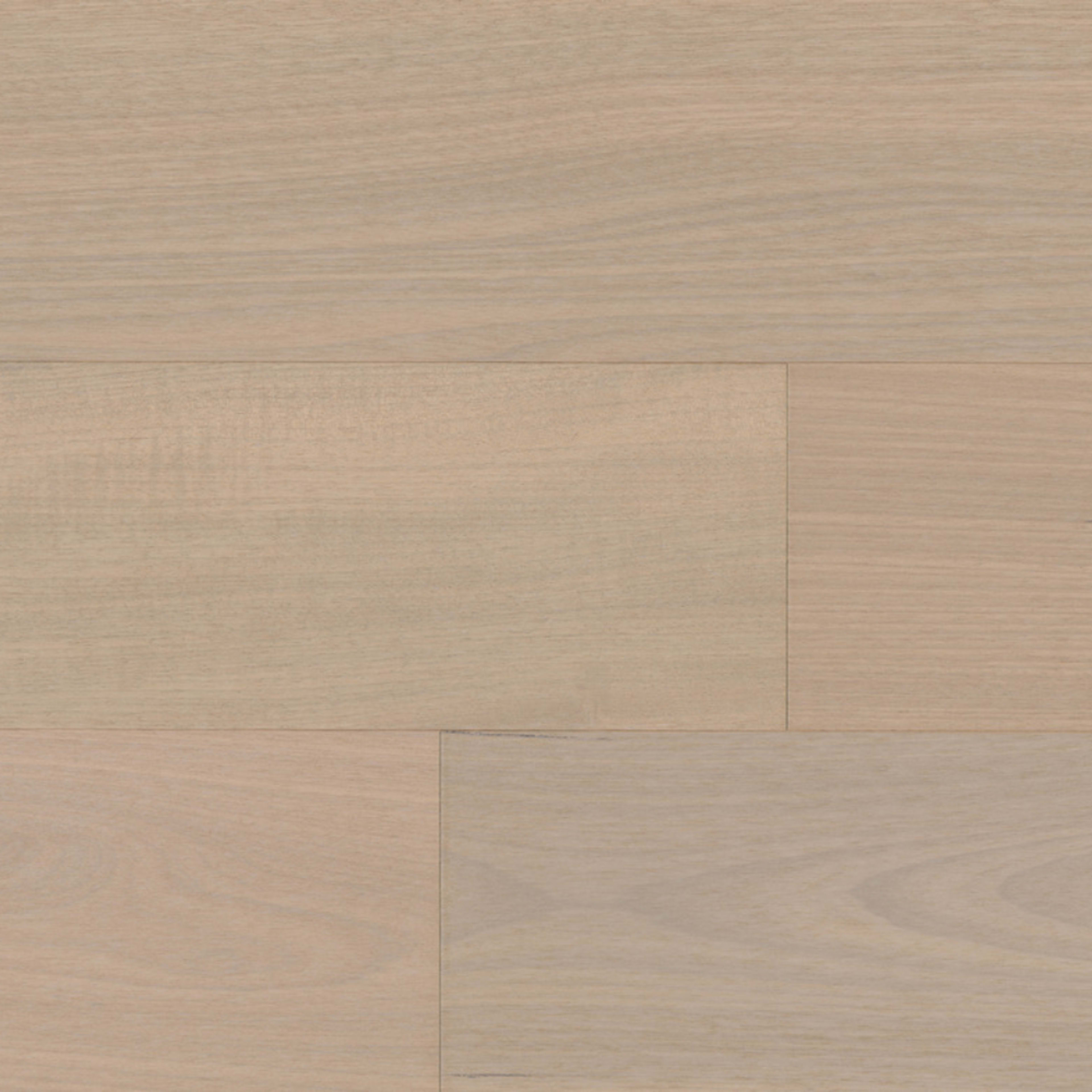 Lucerne in Cortina Hardwood