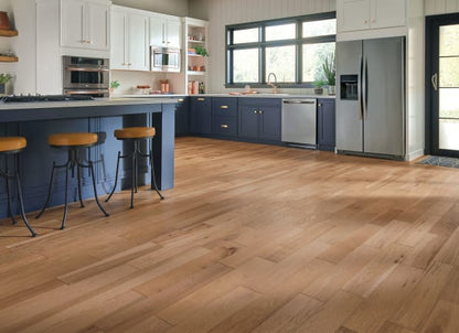 Hydropel Hickory Engineered in Natural 5" | Bruce