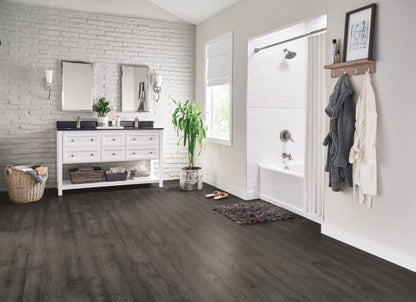 Hydropel Oak Engineered in Medium Gray 5" | Bruce