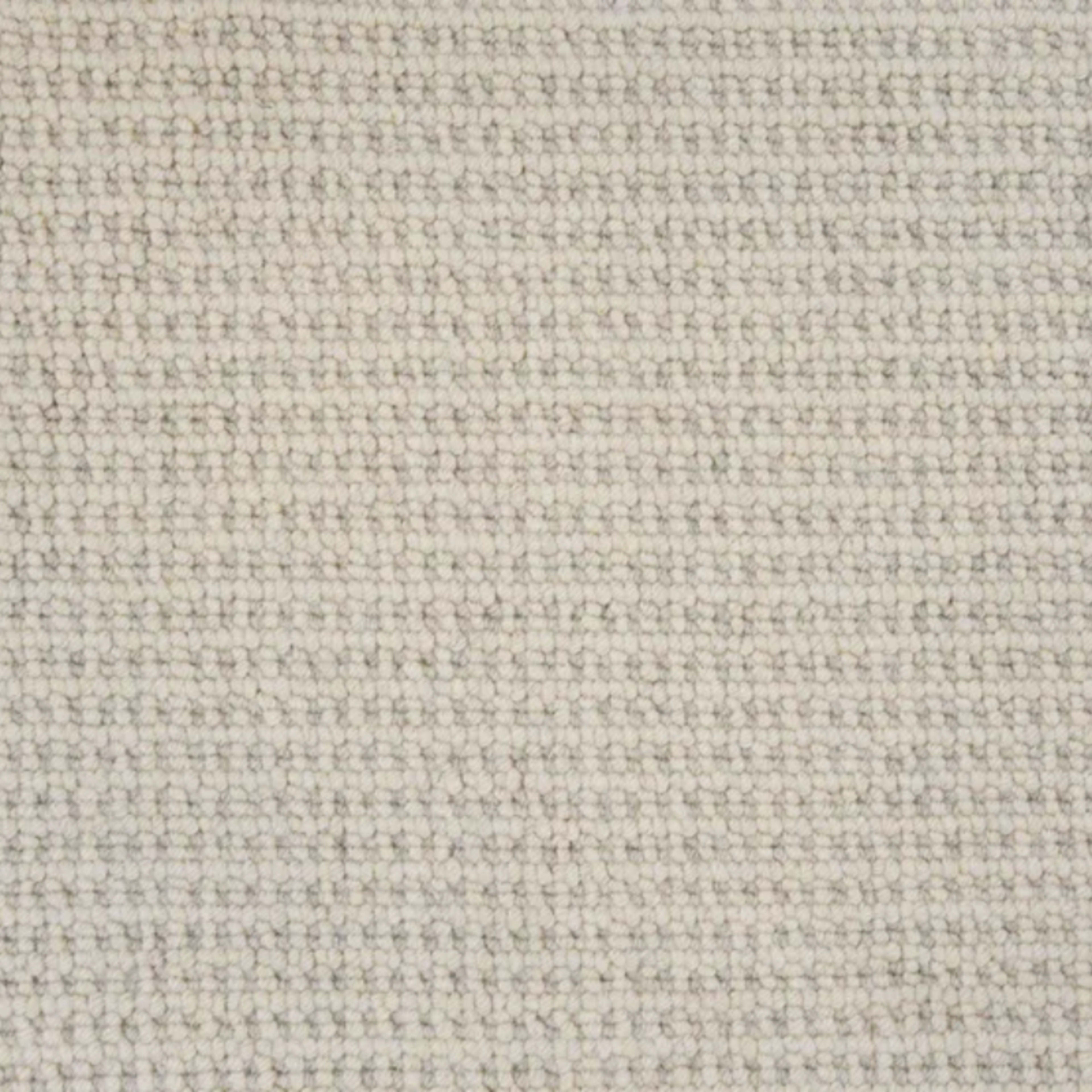 Emon in Pearl Carpet
