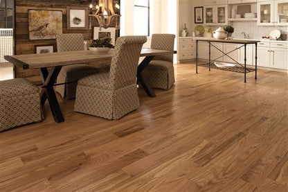 Classic (Engineered) in Natural Red Oak Hardwood