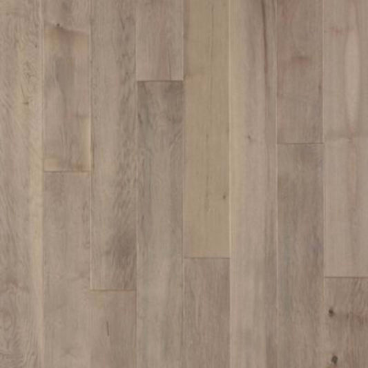 Villa Parish in Heirloom Hickory Hardwood