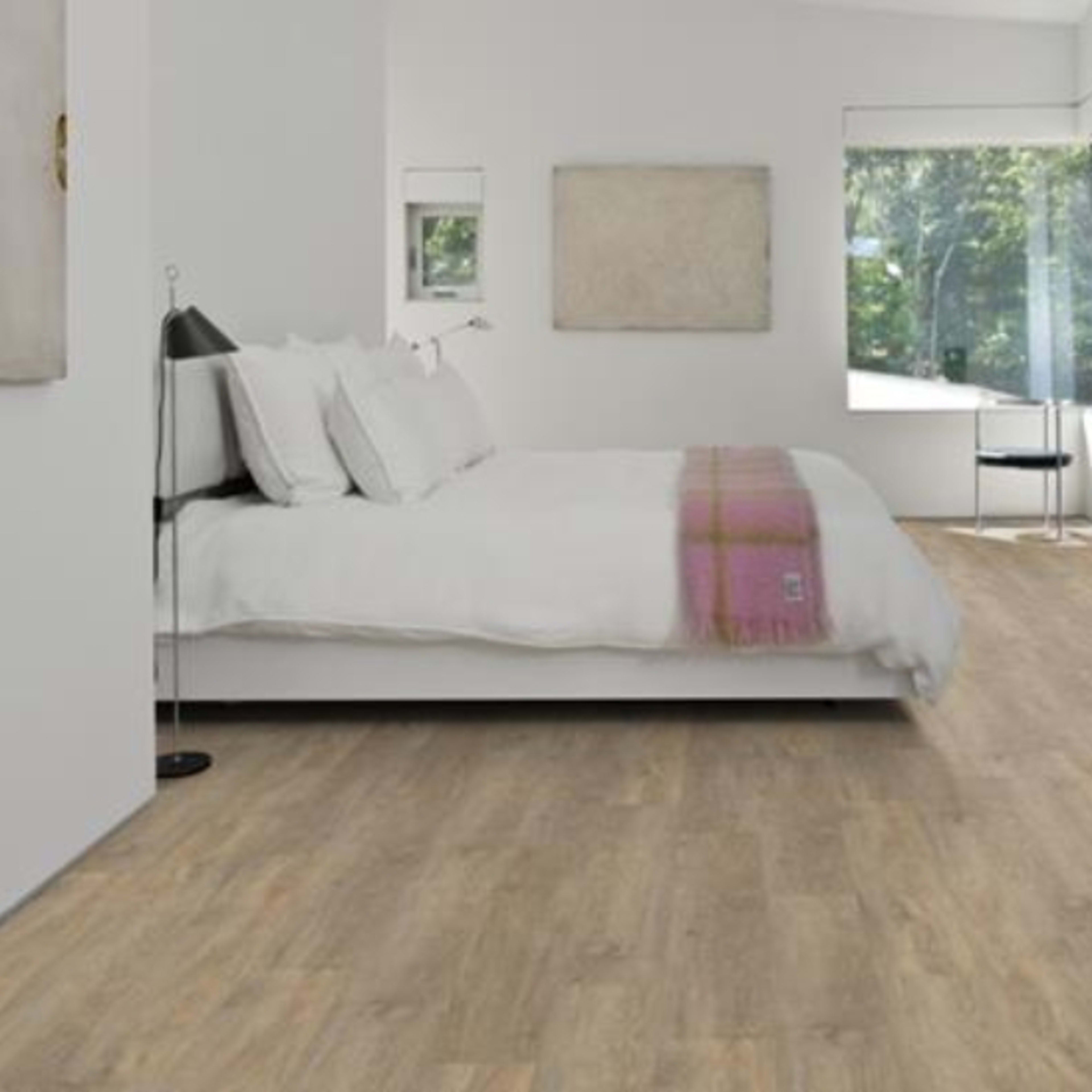 Click 5mm Wood Collection in Taiga Luxury Vinyl