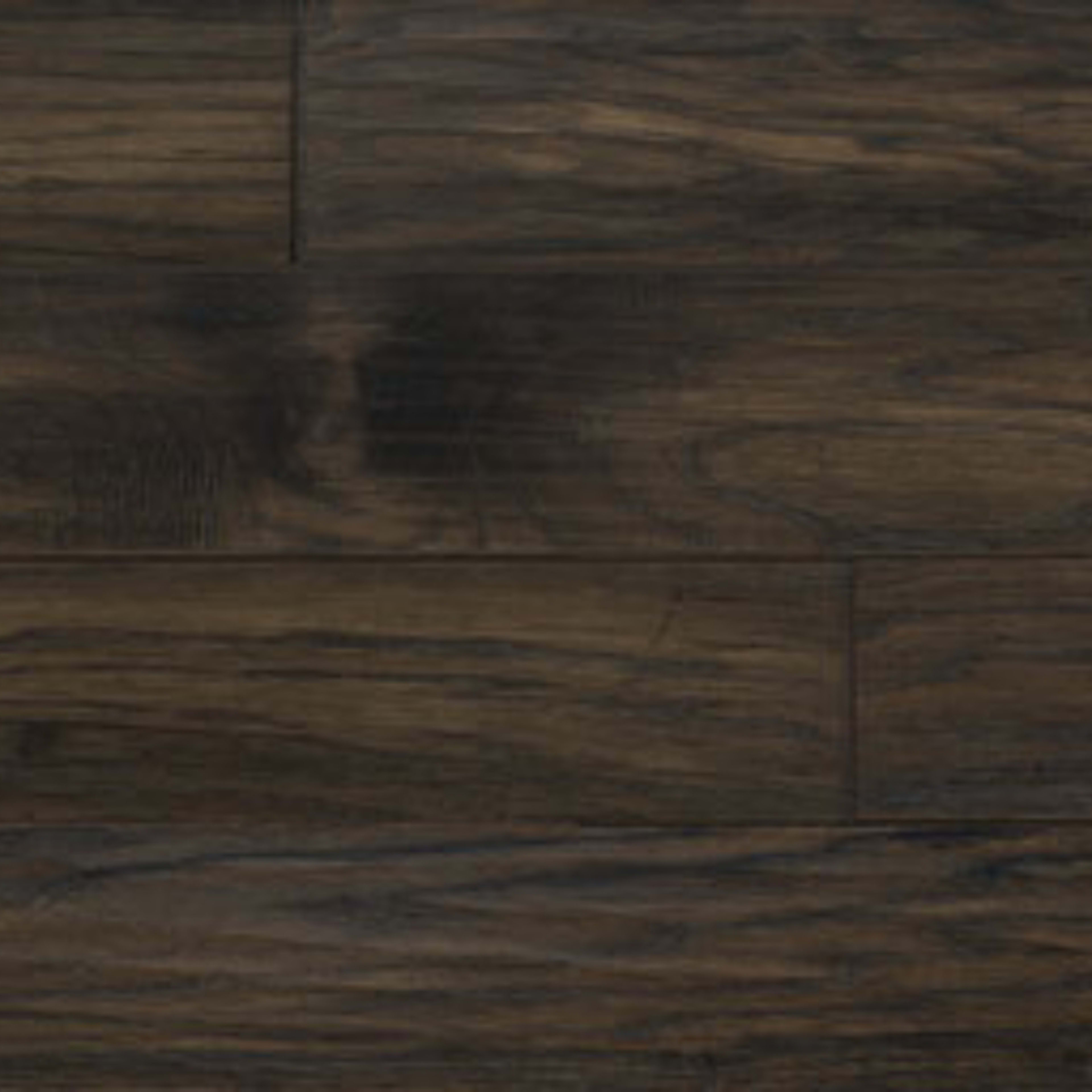 Lakeshore XL in Cicero Hardwood