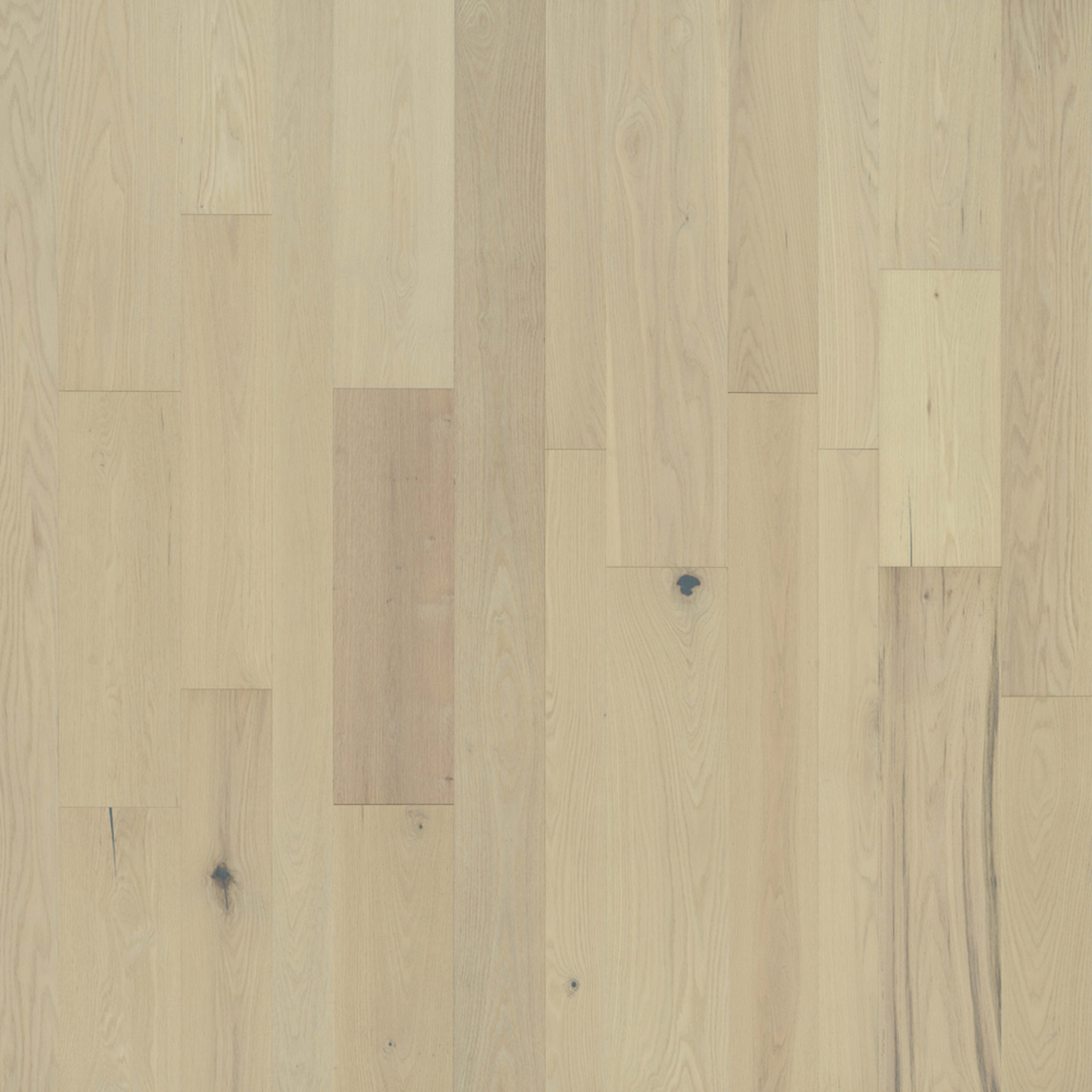 Monterey Hardwood in Appaloosa Hardwood